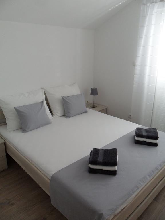 Apartmani Luka & Iva شيبينيك المظهر الخارجي الصورة