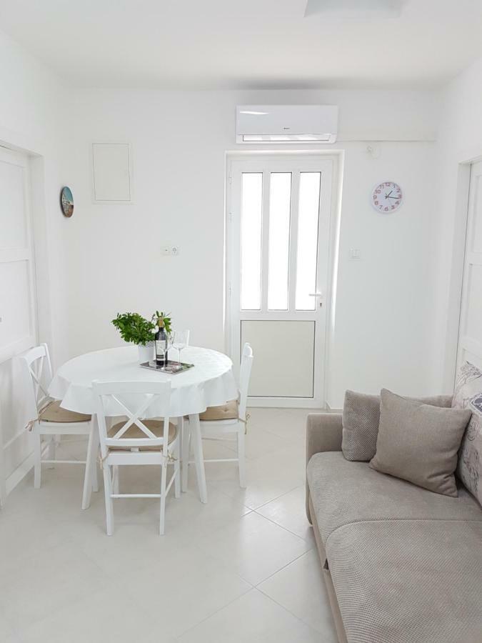 Apartmani Luka & Iva شيبينيك المظهر الخارجي الصورة